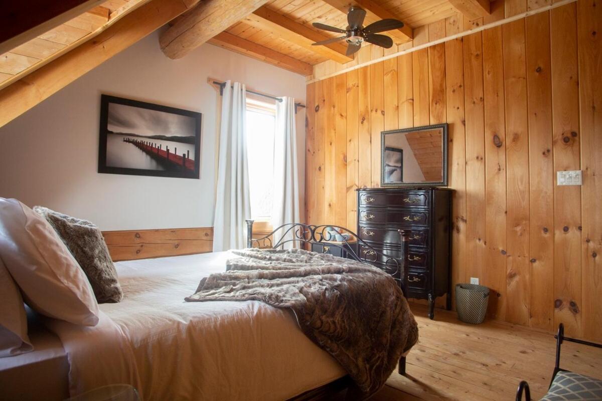 Hebergement "La Maison En Bois Rond" Sainte-Marie Δωμάτιο φωτογραφία